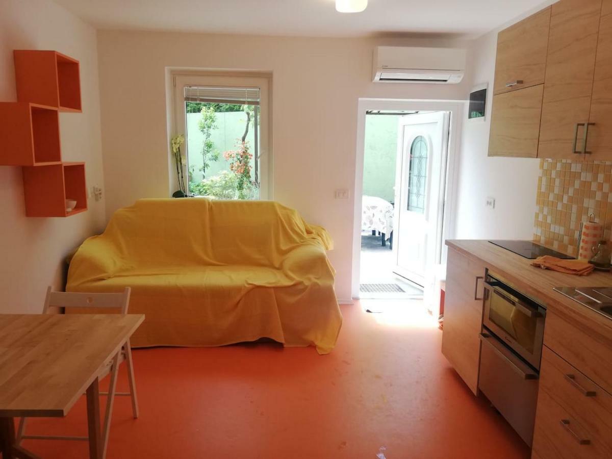 Apartma Ada Izola Exteriör bild