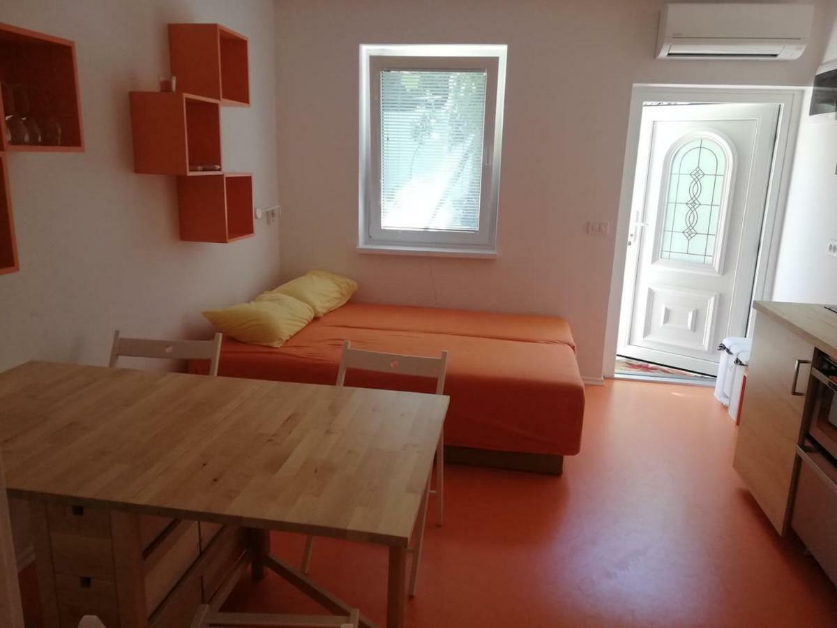 Apartma Ada Izola Exteriör bild
