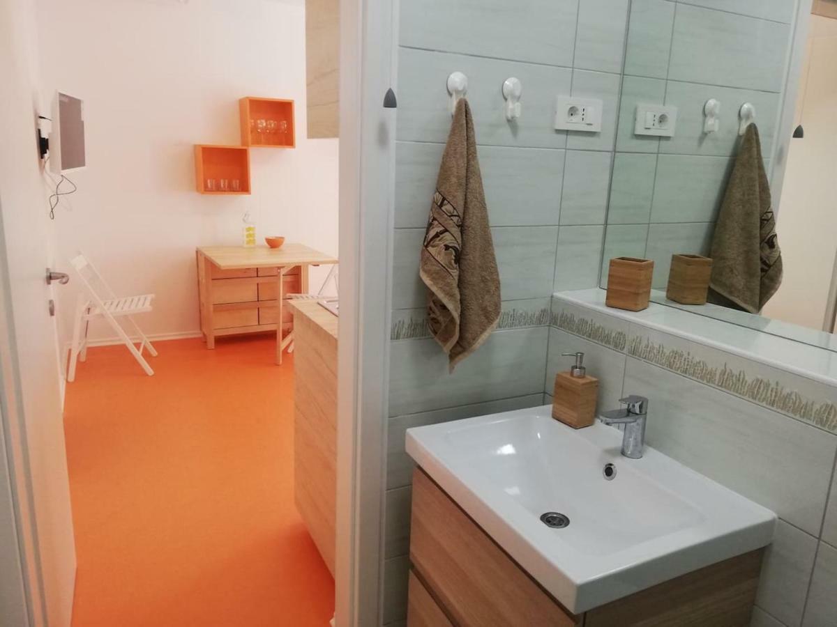 Apartma Ada Izola Exteriör bild