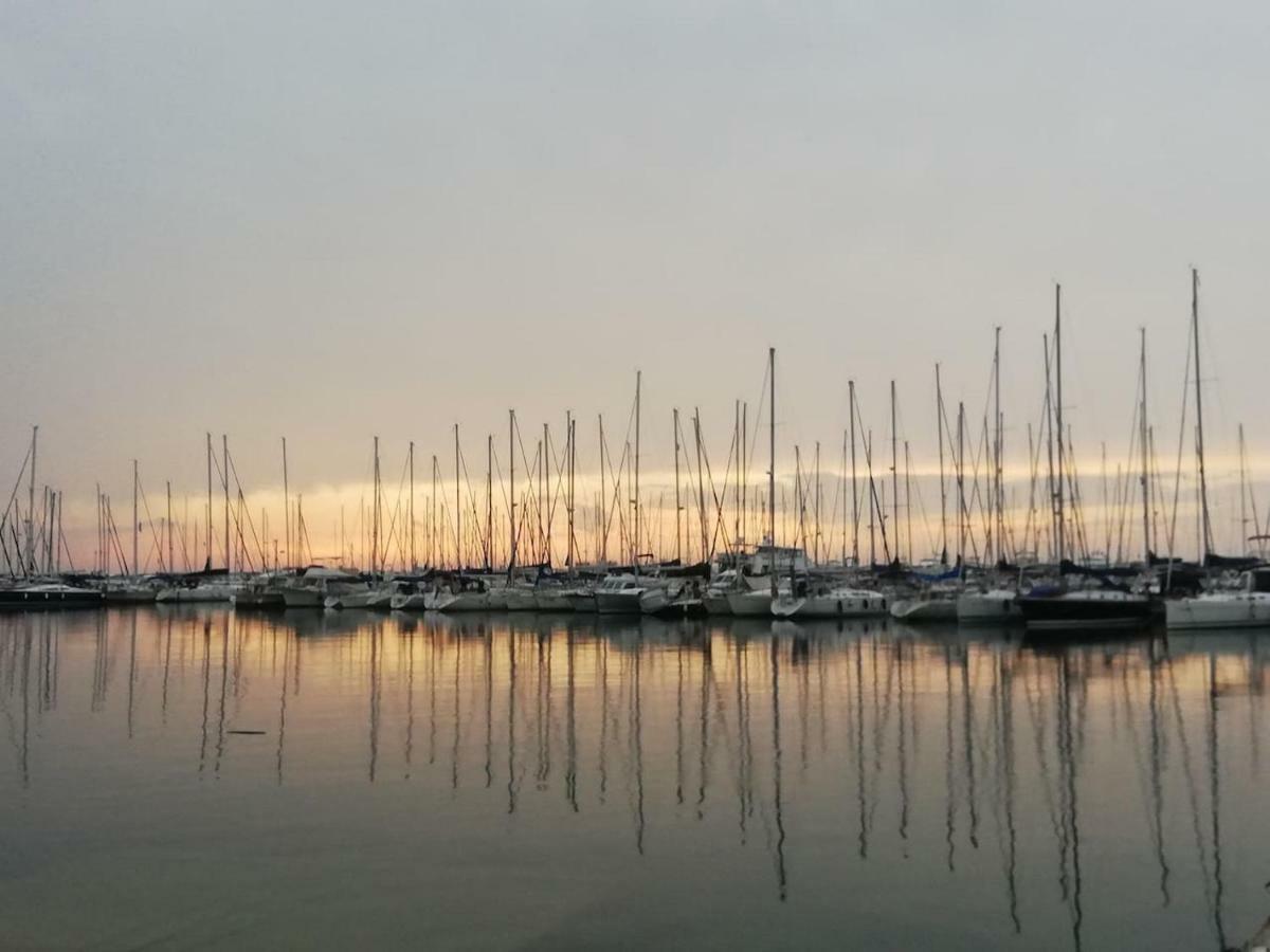 Apartma Ada Izola Exteriör bild